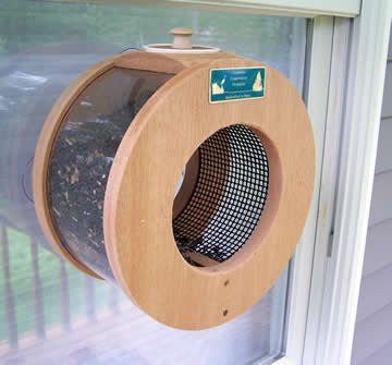 Large Port Hole Feeder