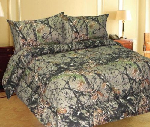 The Woods" Camo Licensed Comforter - Full/Queen Size