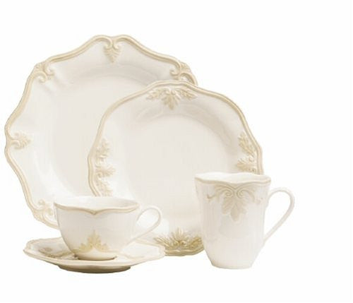 Butler's Pantry Gourmet Earthenware 9-Inch Accent Plate