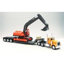 1/32 Peterbilt 379 Lowboy with Excavator