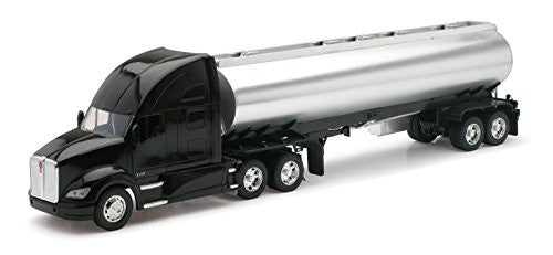 1/32 Kenworth T700 Oil Tanker (Chrome)