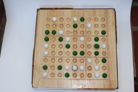 Tic Tac Ku Solid Wood Game (Green/White)