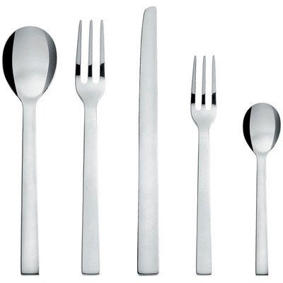 Cutlery/flatware set Composed of one table spoon, one table fork, one table knife, one dessert fork, one tea spoon