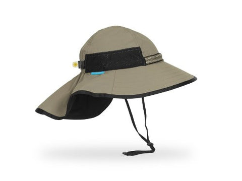 Play Hat Sand, Youth