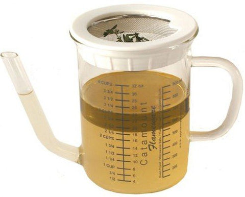 4 Cup Gravy Separator w/ Silicone Strainer - White