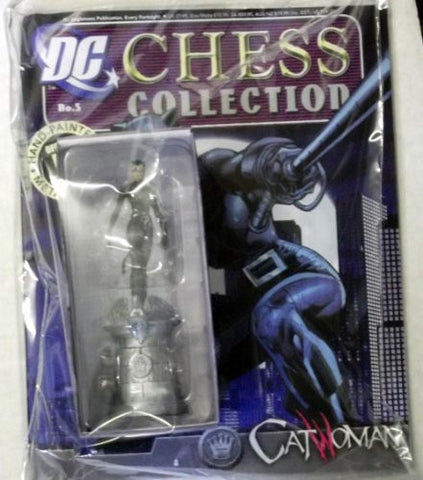 Batman Catwoman White Queen Chess Piece with Magazine
