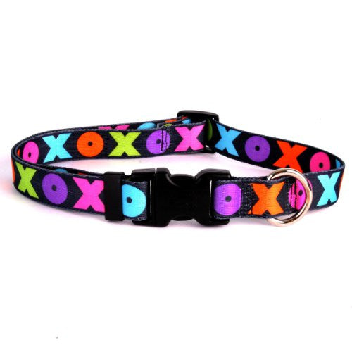 Hugs and Kisses Collection - Pet Collar, Medium