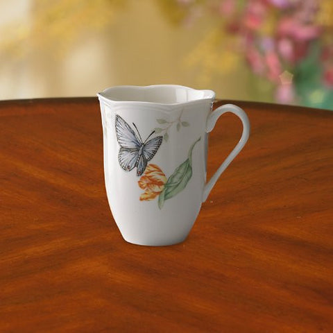 BUTTERFLY MEADOW BL BTRFLY MUG