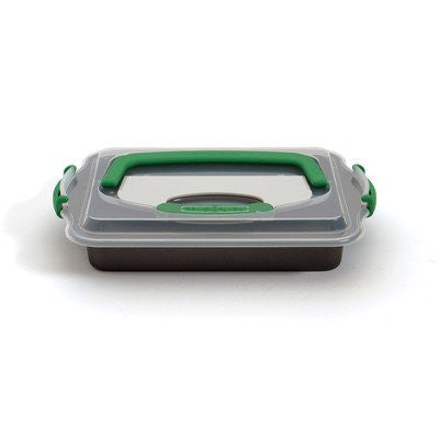 Perfect Slice Covered 9"x13" Cake Pan w/ tool