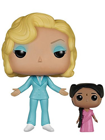 POP TV: AHS Season 4 - Elsa Mars & Ma Petite