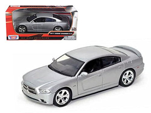 Motormax 73354 2011 Dodge Charger R/T Hemi Silver 1/24 Diecast Model Car
