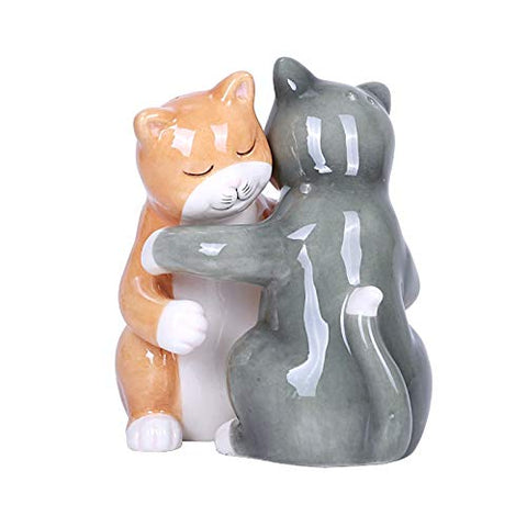 Magnetic Hugging Cats Salt and Pepper Shakers Set